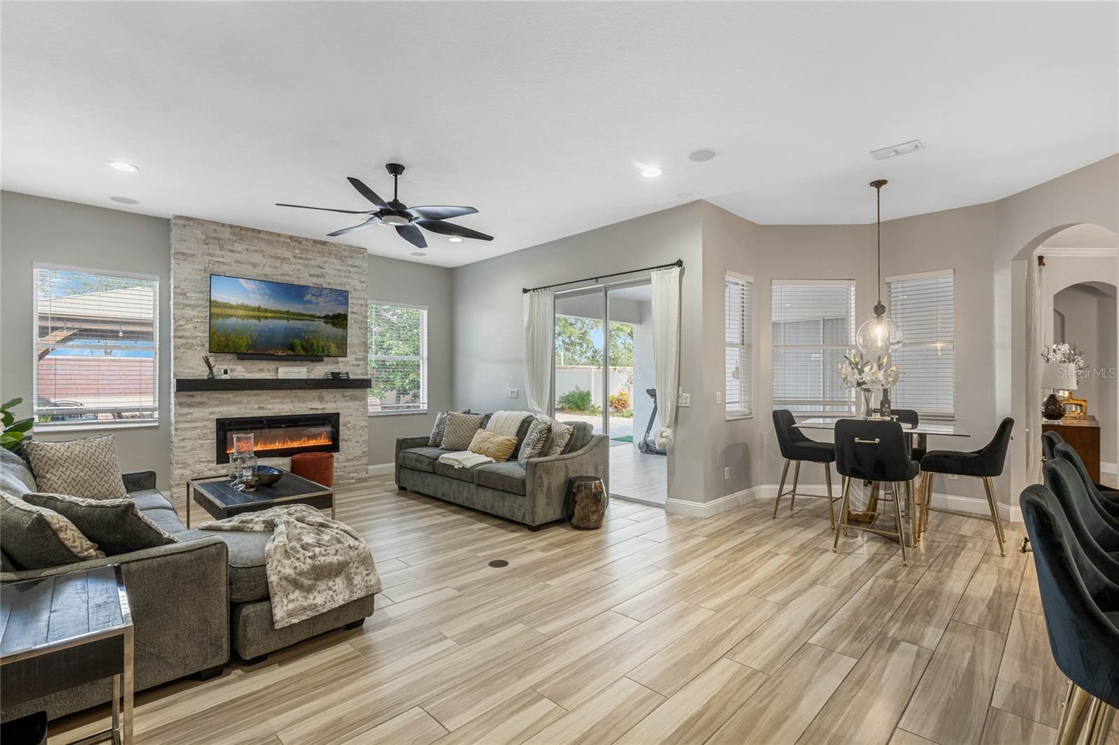 Image 10 of 29 For 13333 Zori Lane