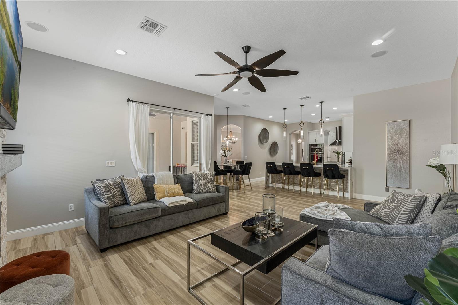 Image 12 of 29 For 13333 Zori Lane