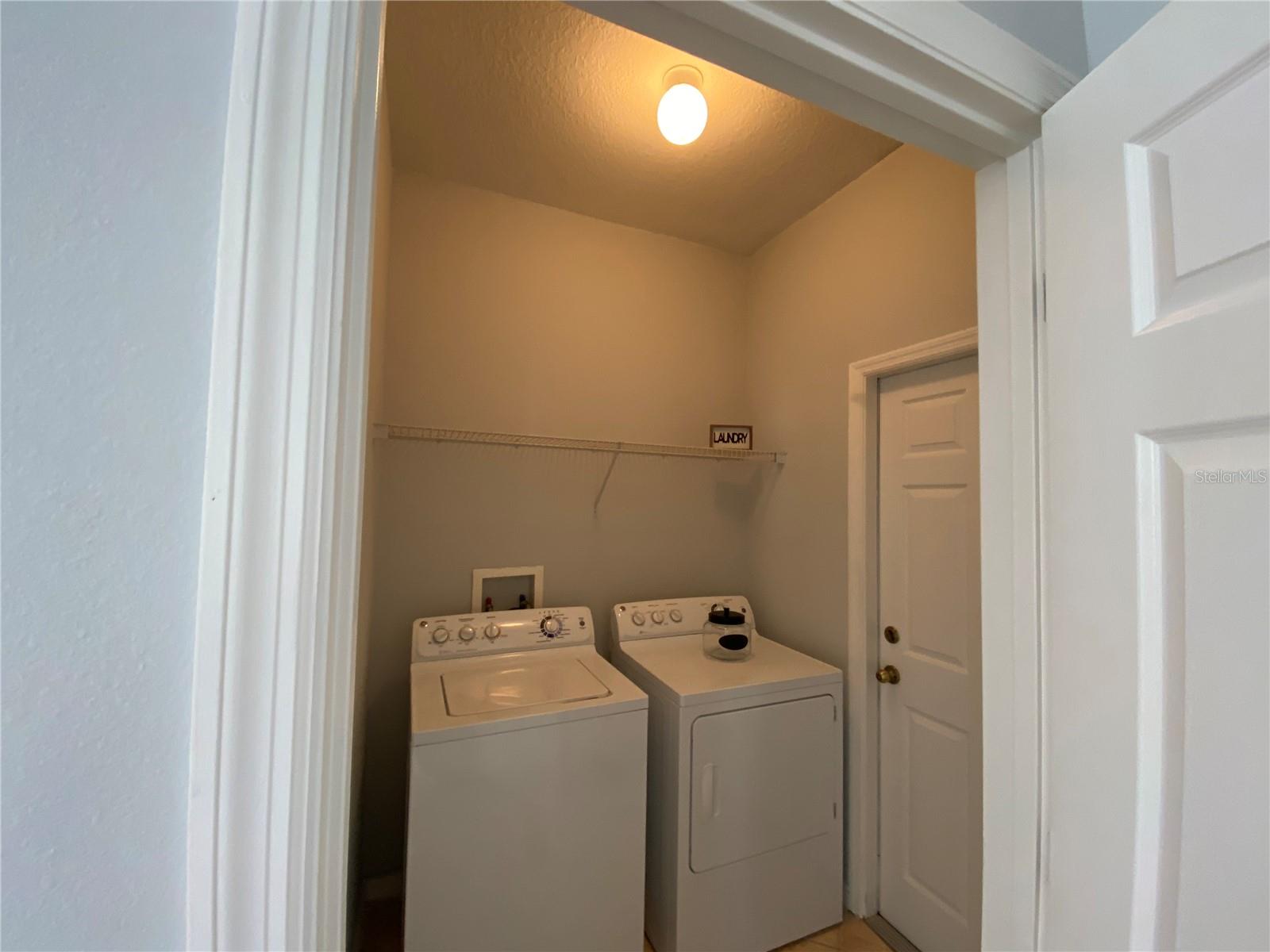 Image 15 of 22 For 10073 Savannah Bluff Lane