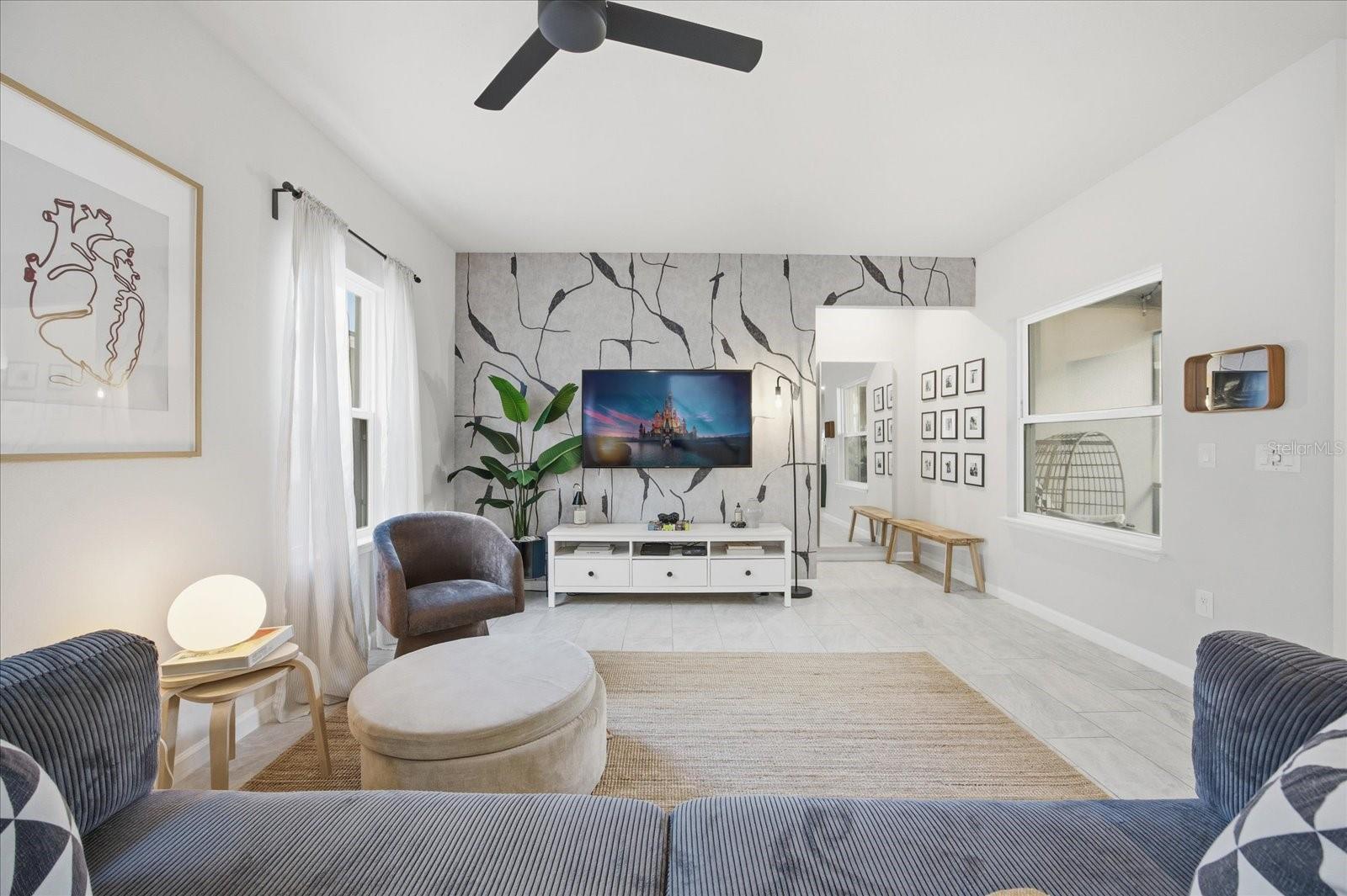 Image 11 of 33 For 6060 Glory Bower Drive