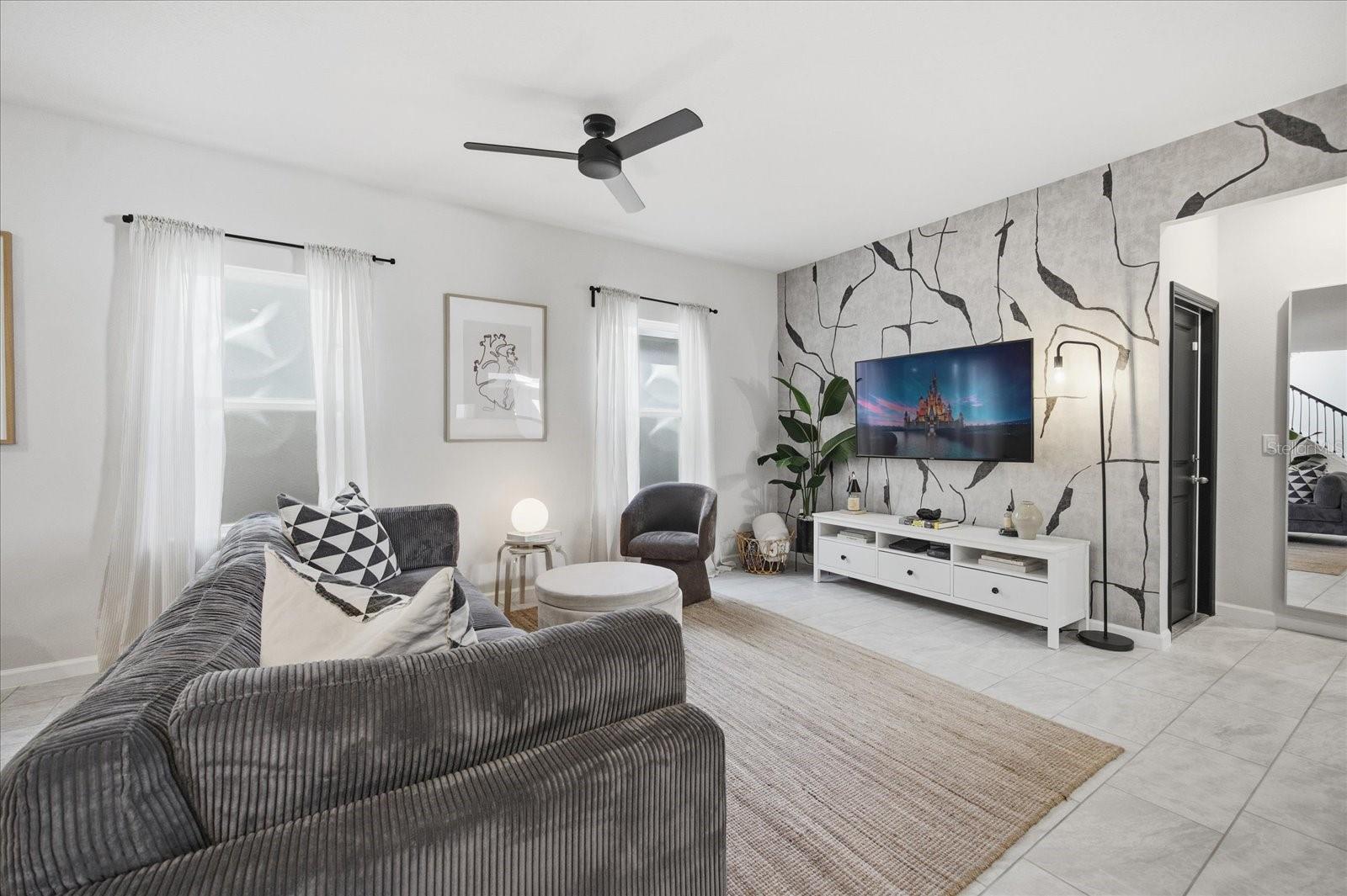 Image 3 of 33 For 6060 Glory Bower Drive