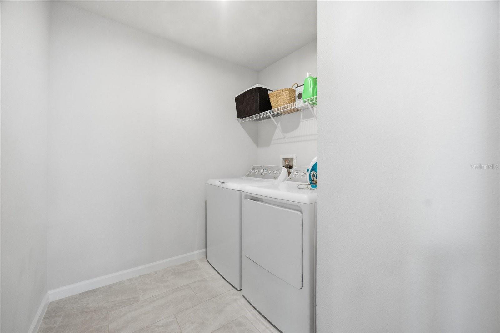 Image 30 of 33 For 6060 Glory Bower Drive