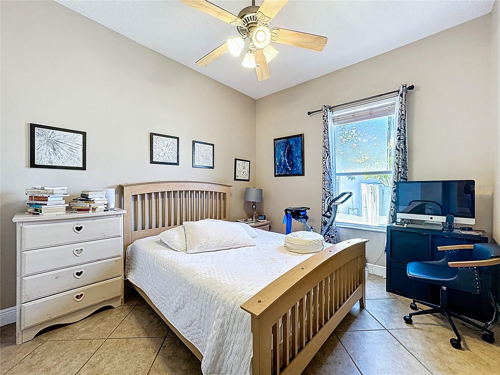 Image 16 of 22 For 8463 Dover View Lane