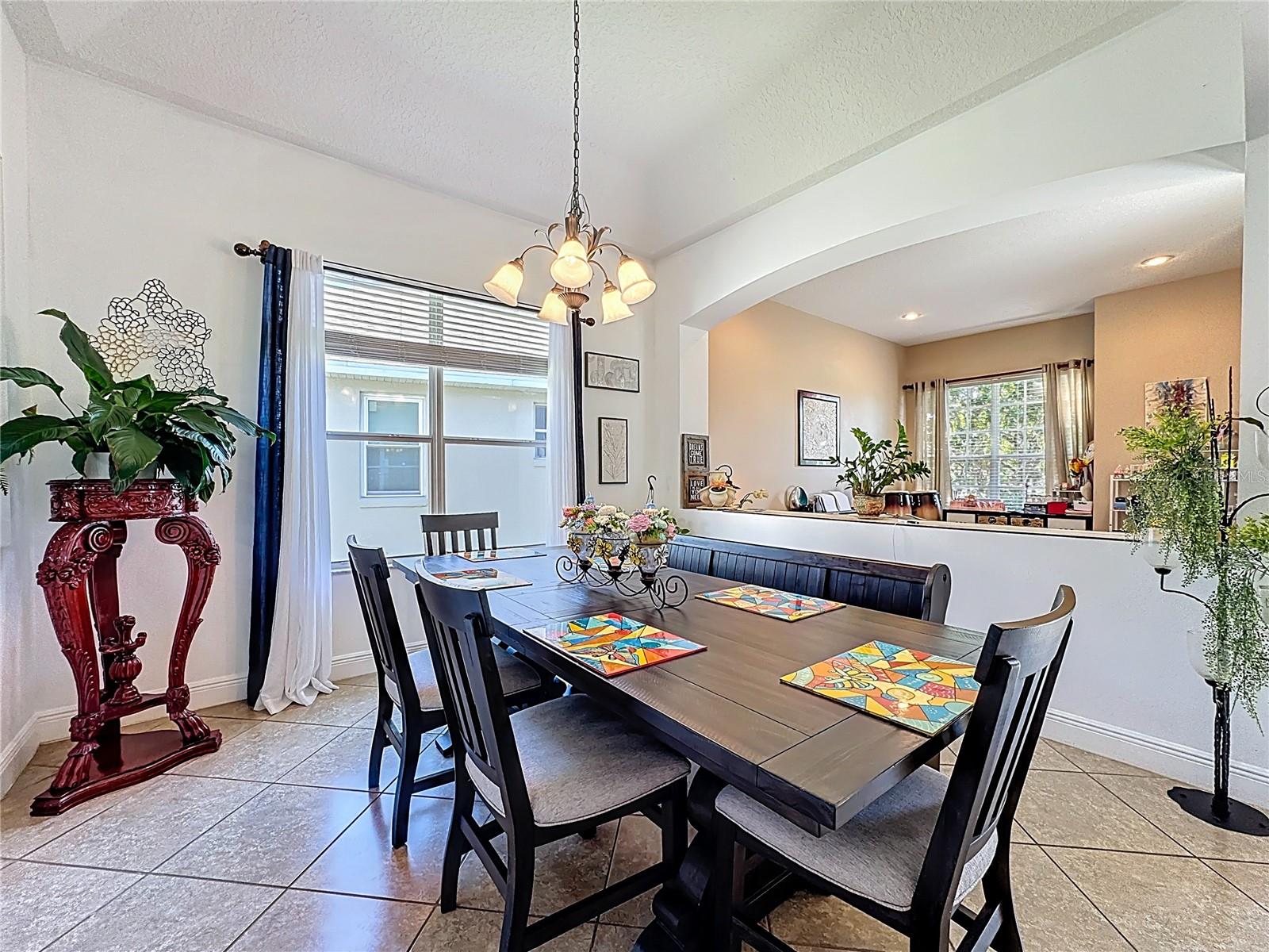 Image 6 of 22 For 8463 Dover View Lane