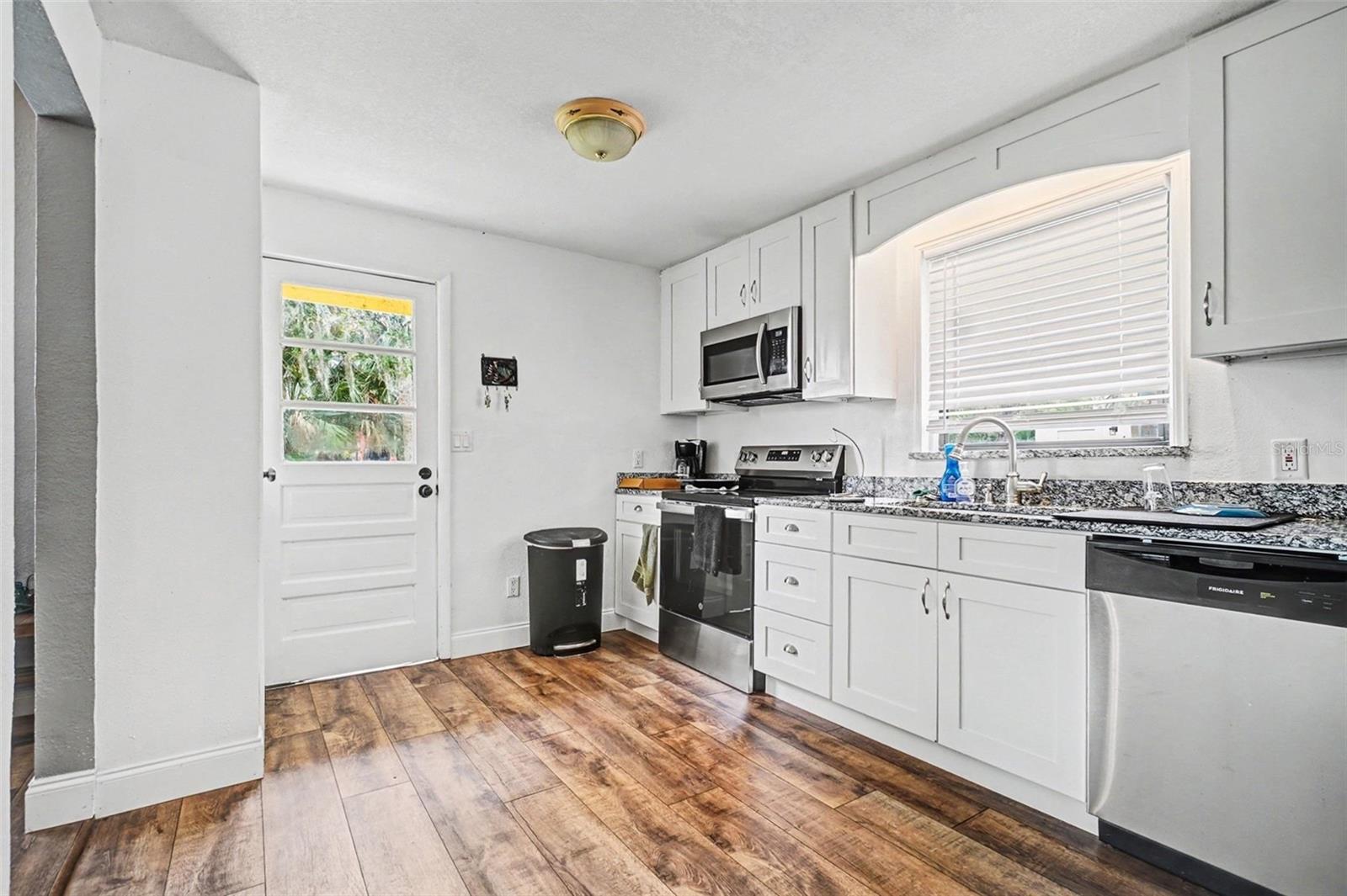 Image 11 of 34 For 55316 Claire Street