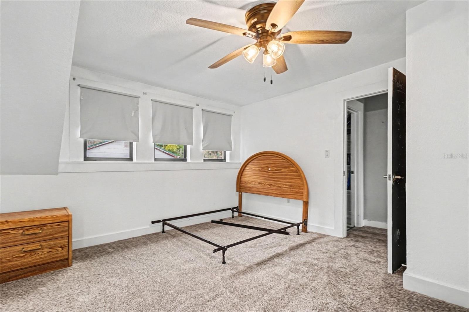 Image 21 of 34 For 55316 Claire Street