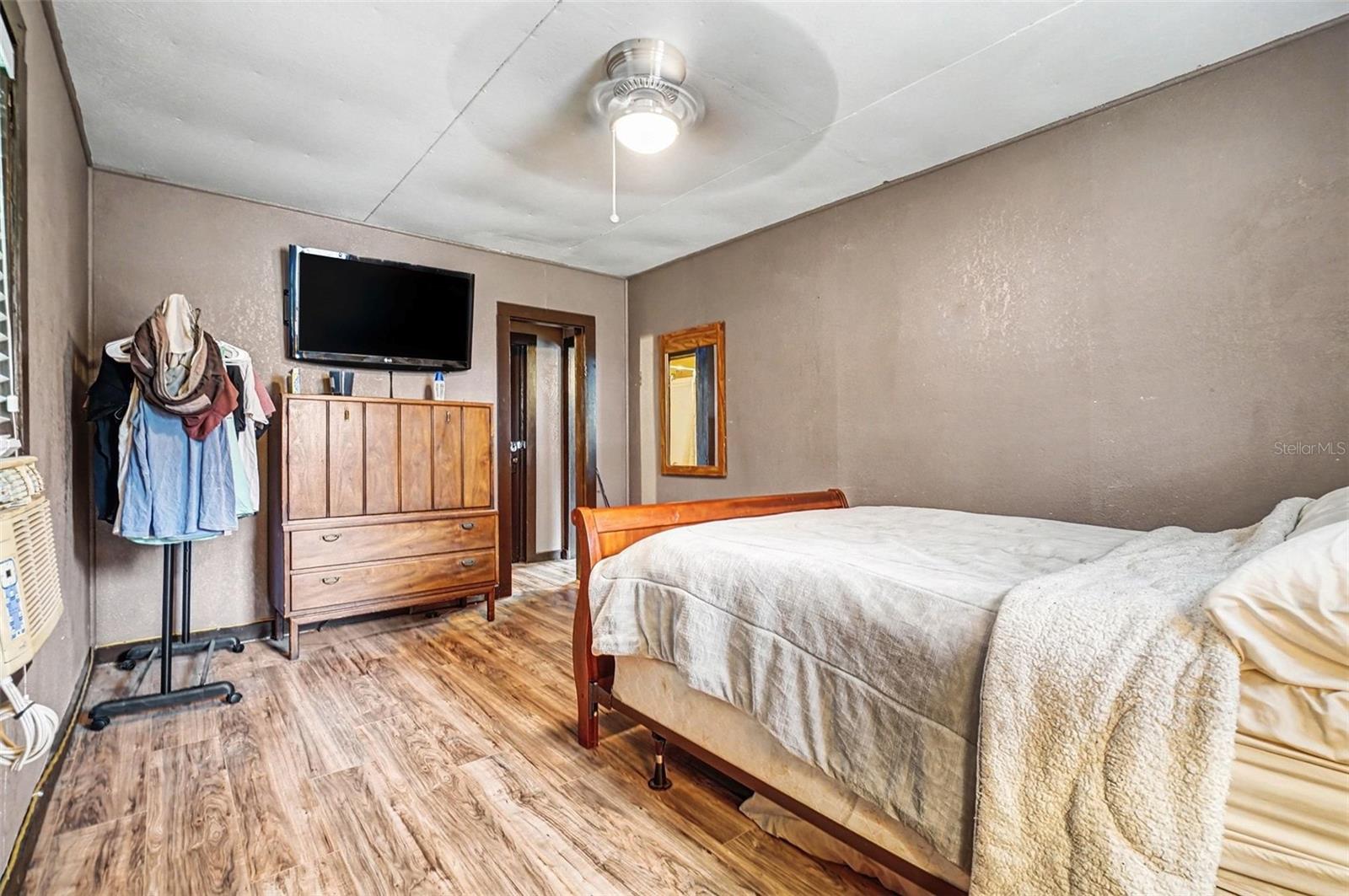 Image 26 of 34 For 55316 Claire Street