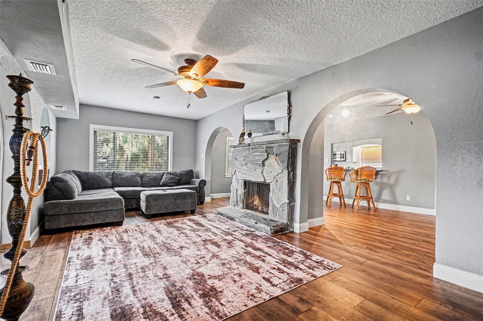 Image 5 of 34 For 55316 Claire Street