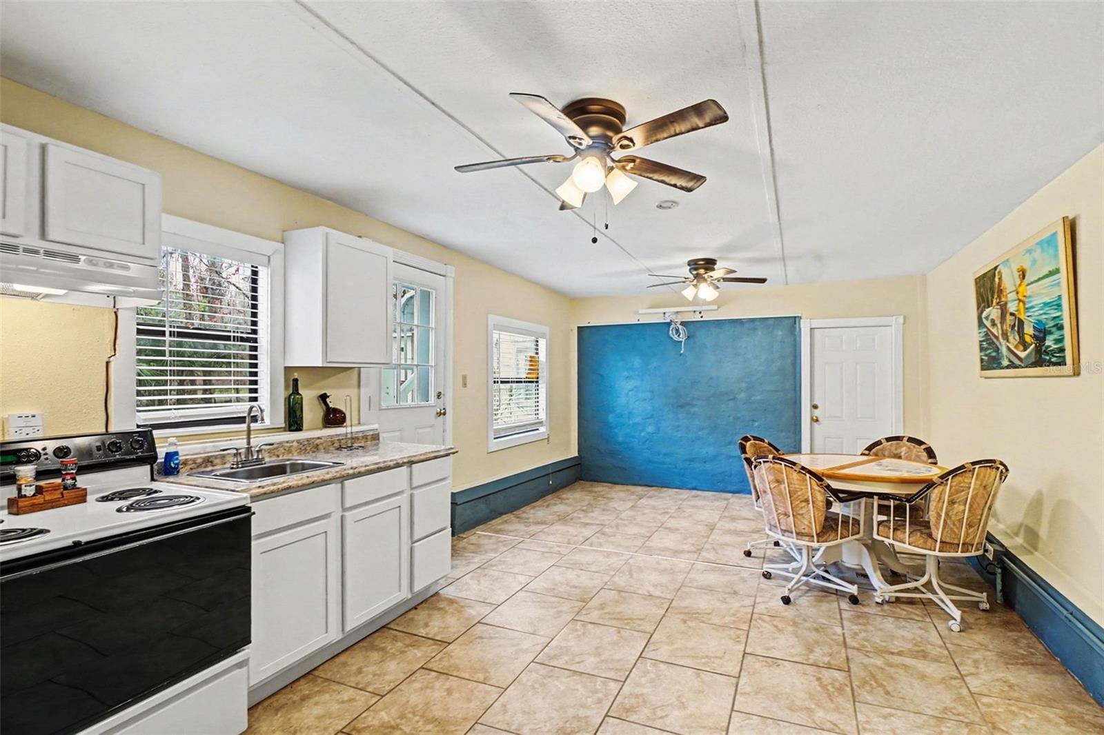 Image 8 of 34 For 55316 Claire Street