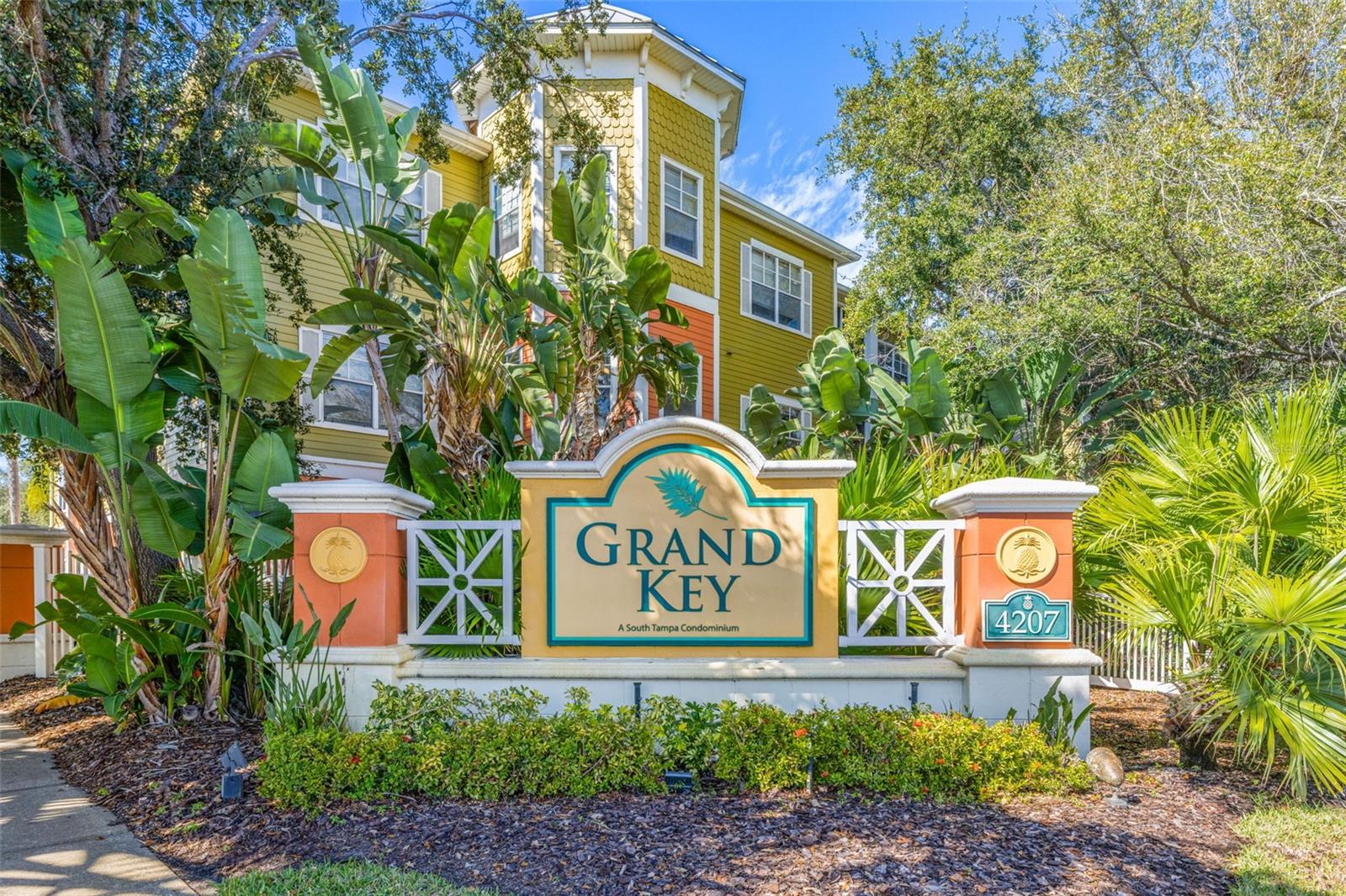 Details for 4207 Dale Mabry Highway 4305, TAMPA, FL 33611