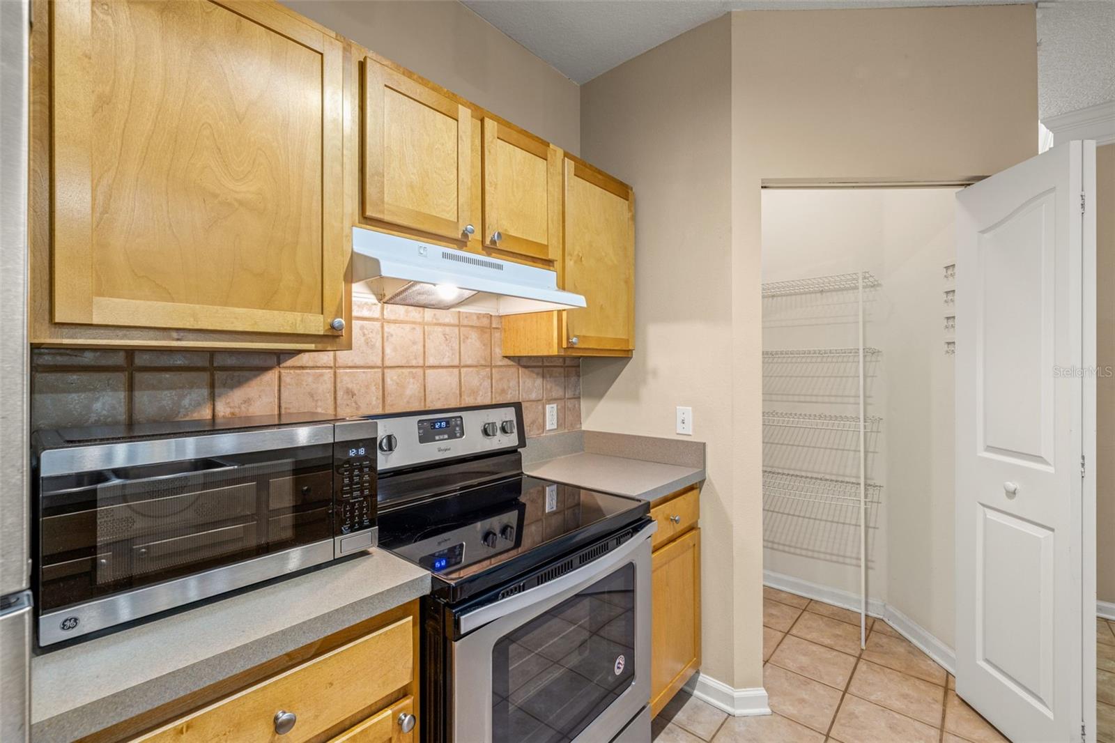 Image 11 of 25 For 4207 Dale Mabry Highway 4305