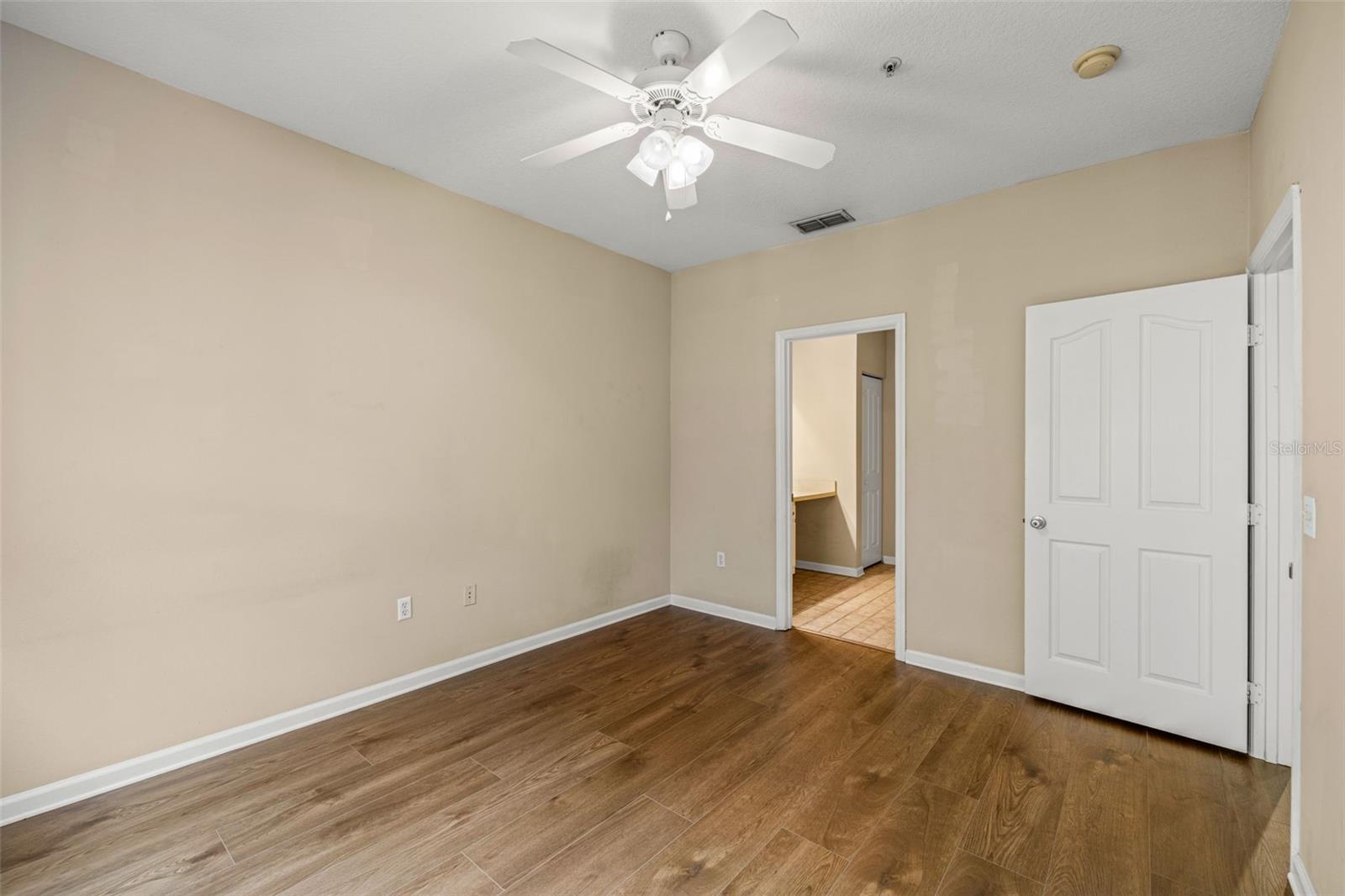 Image 14 of 25 For 4207 Dale Mabry Highway 4305