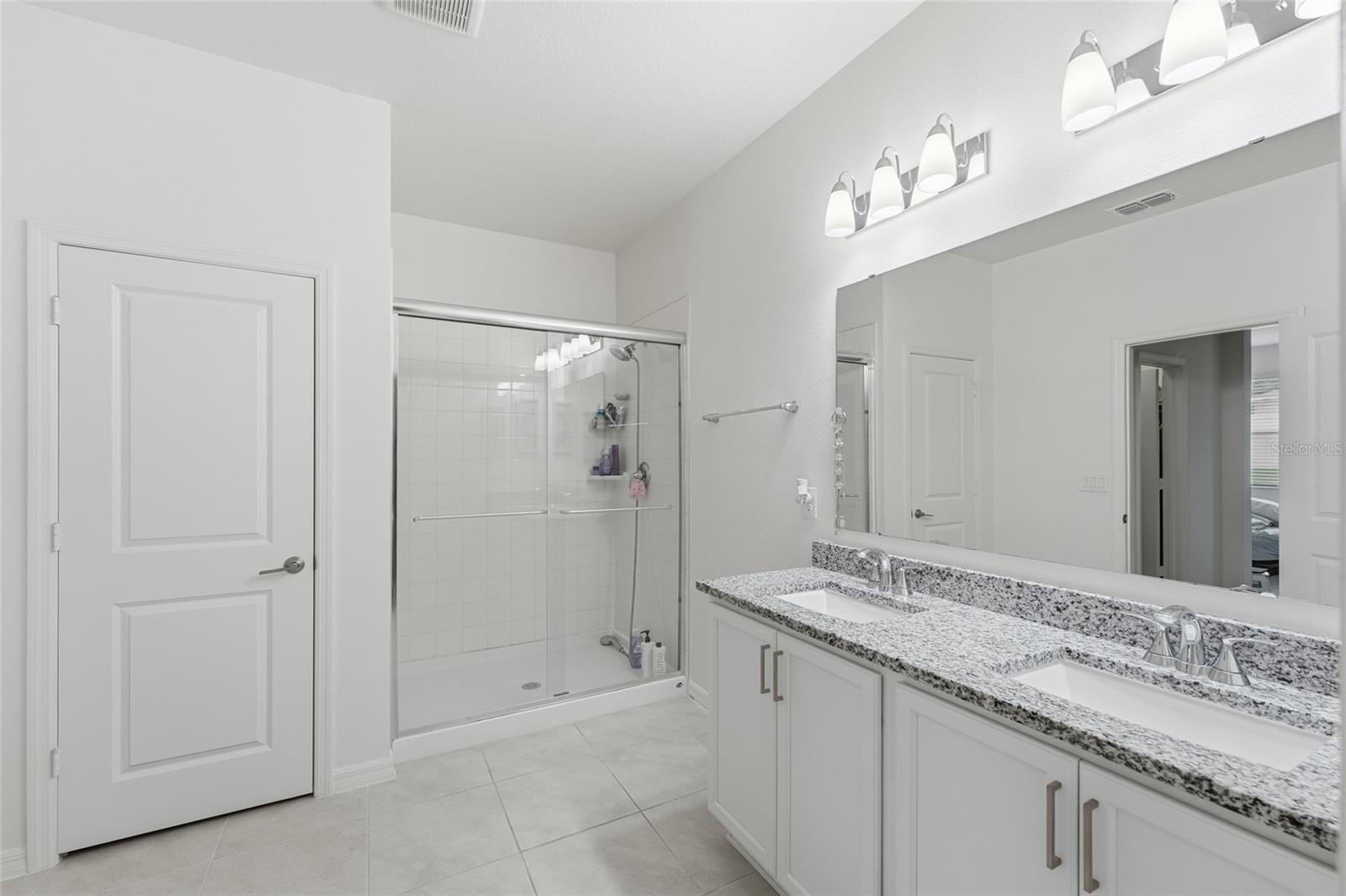 Image 22 of 25 For 2081 Malbec Court