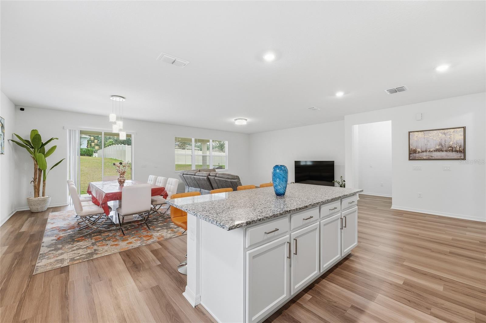 Image 8 of 25 For 2081 Malbec Court