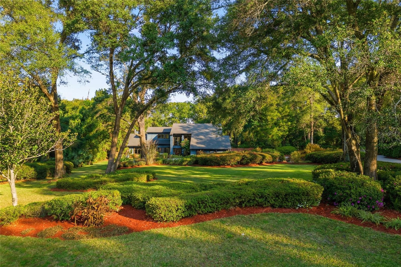 Image 2 of 71 For 55 Oak Hollow Drive