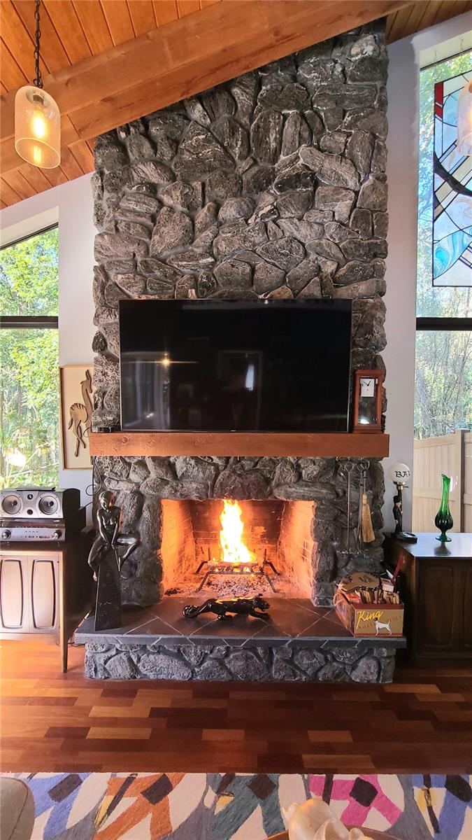 Image 20 of 71 For 55 Oak Hollow Drive