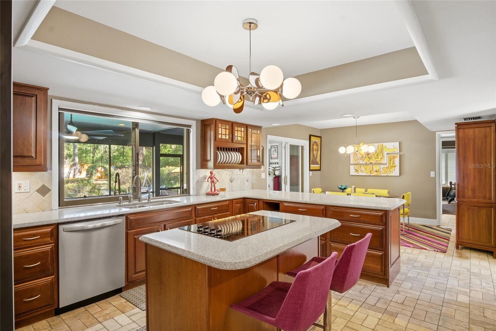 Image 26 of 71 For 55 Oak Hollow Drive