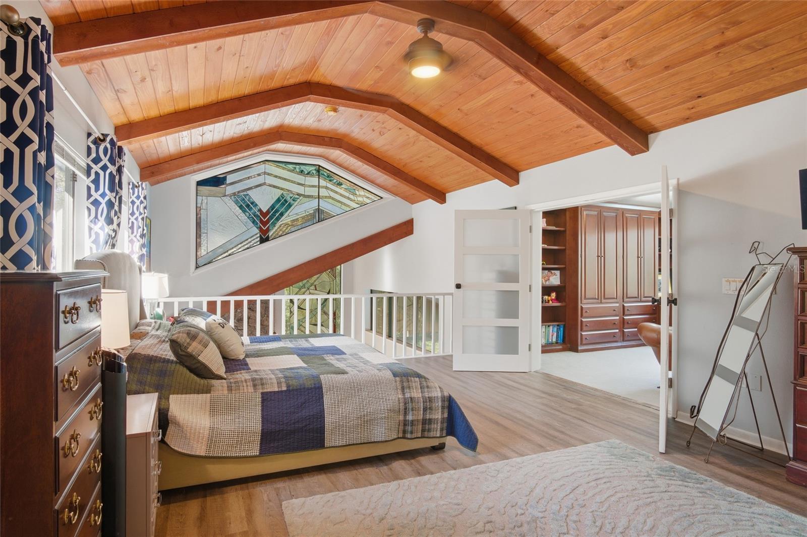 Image 37 of 71 For 55 Oak Hollow Drive