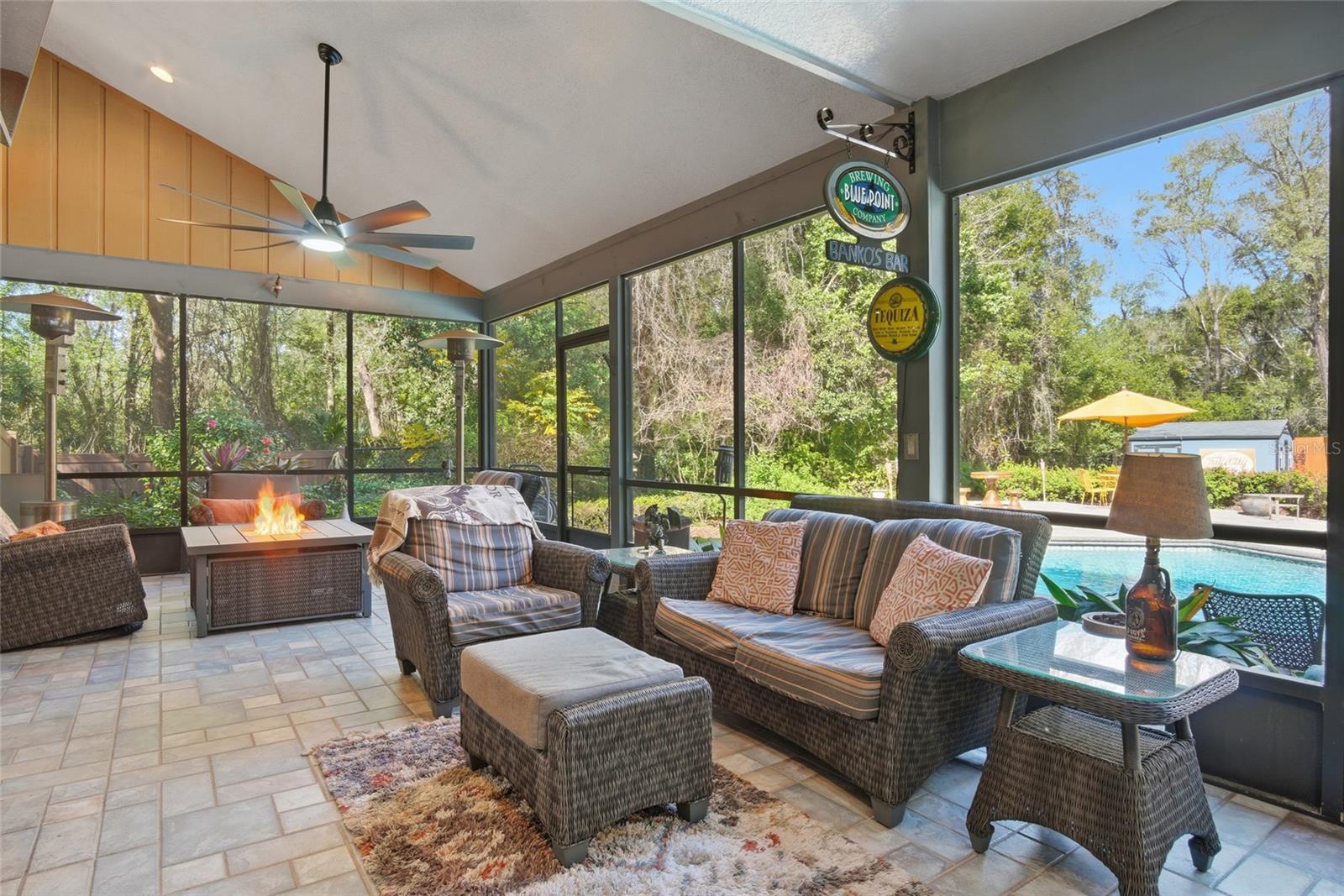 Image 50 of 71 For 55 Oak Hollow Drive