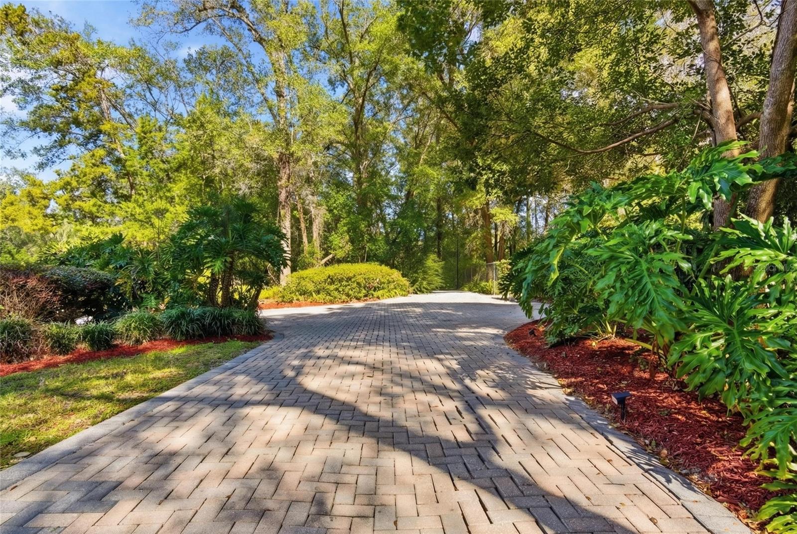 Image 7 of 71 For 55 Oak Hollow Drive