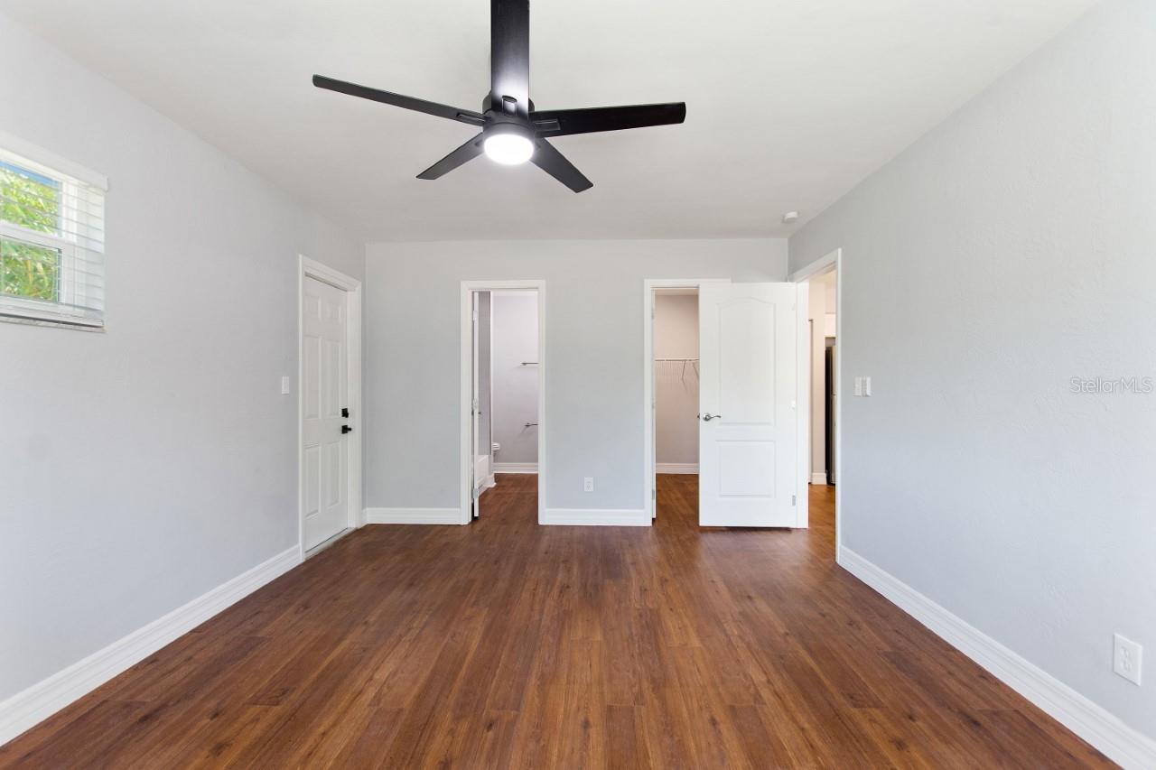 Image 5 of 29 For 5100 24th Avenue S