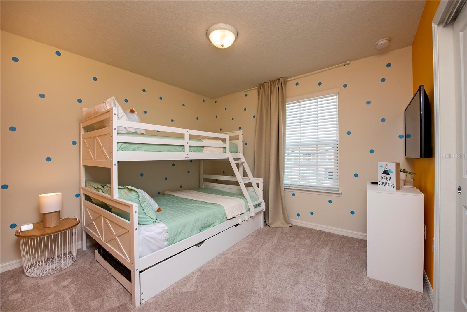 Image 37 of 53 For 126 Jetty Way