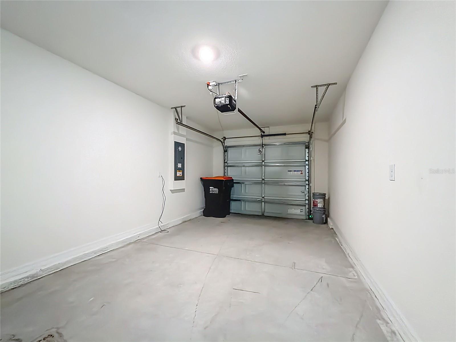 Image 45 of 60 For 6687 81st Loop