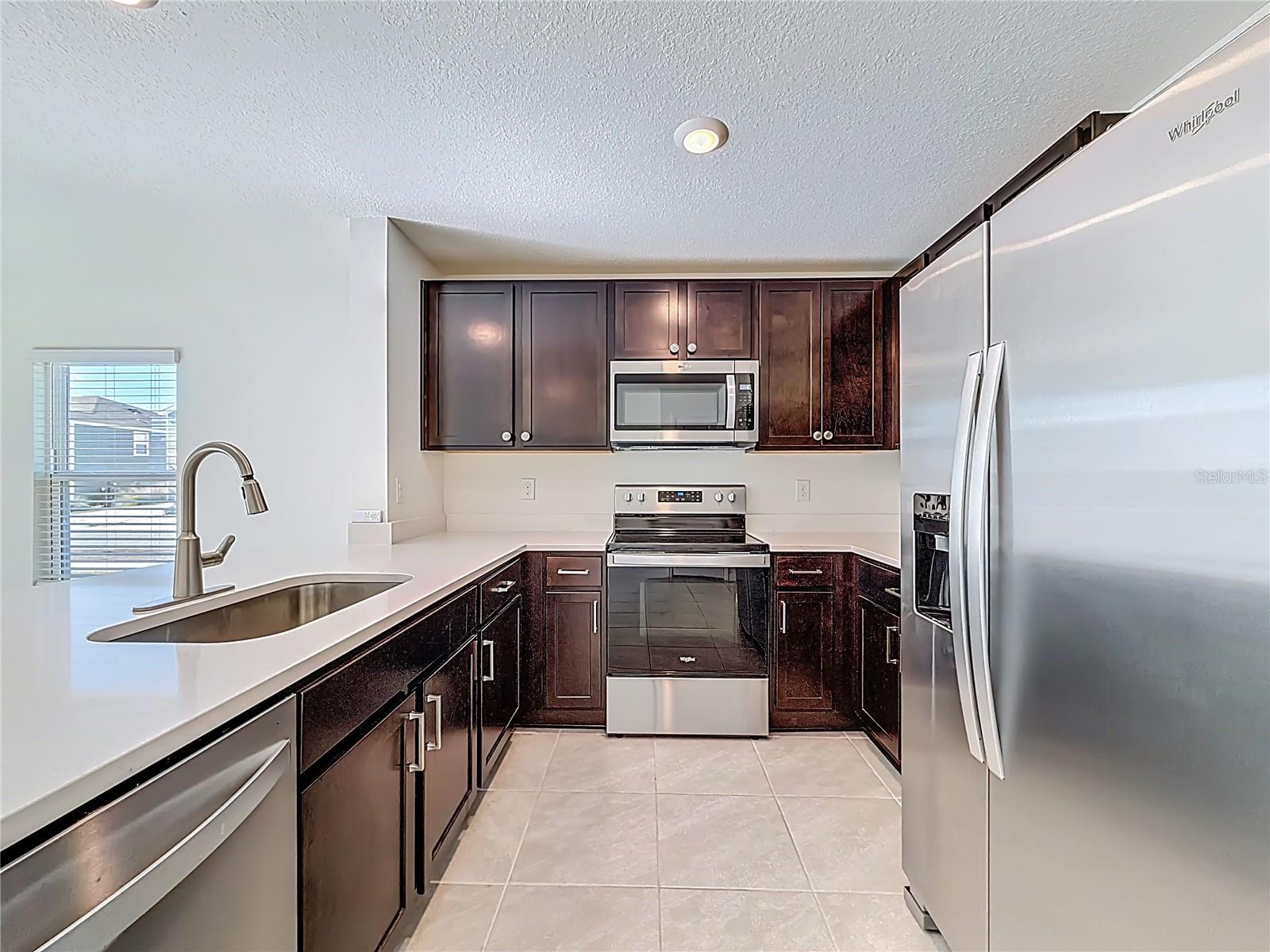 Image 9 of 60 For 6687 81st Loop