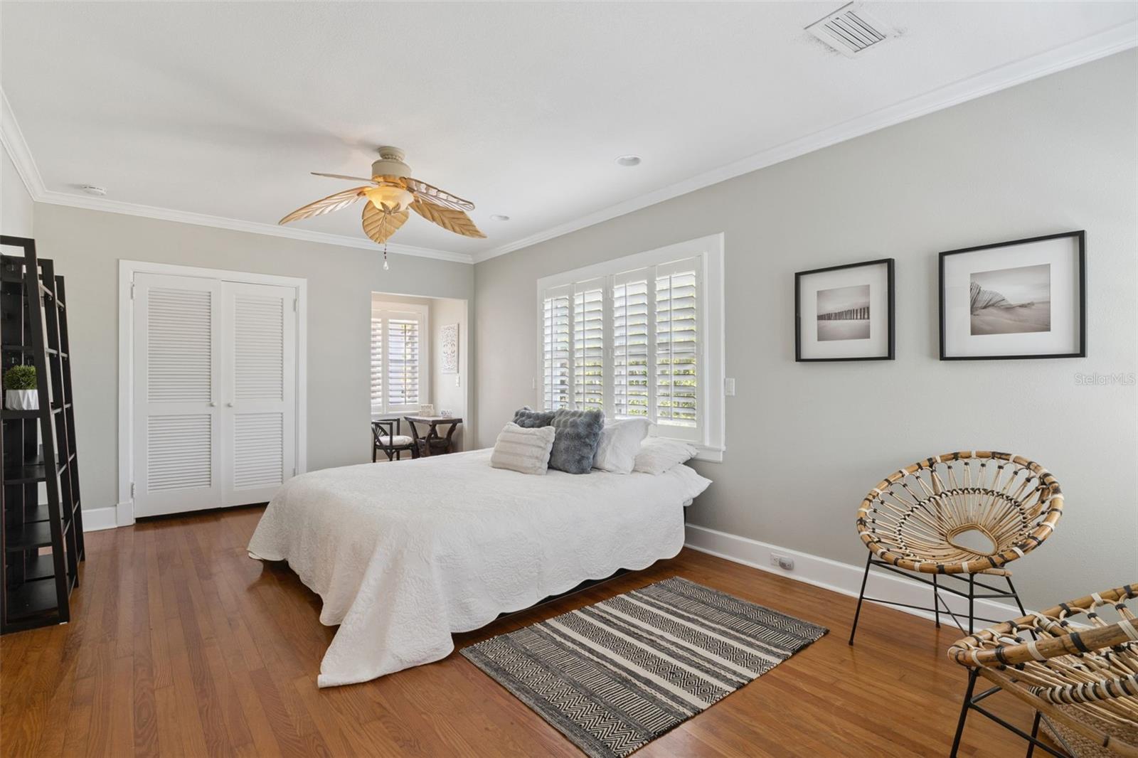 Image 39 of 73 For 910 Alameda Street