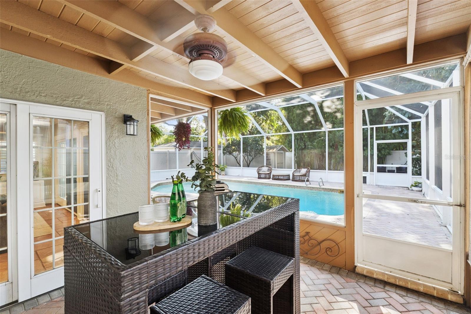 Image 55 of 73 For 910 Alameda Street