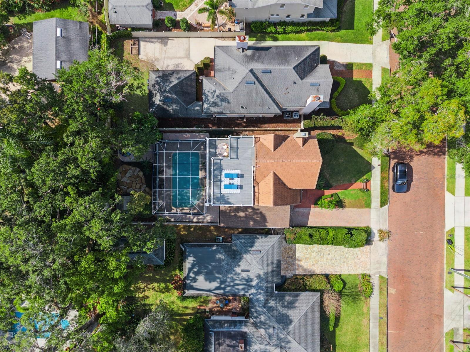 Image 66 of 73 For 910 Alameda Street