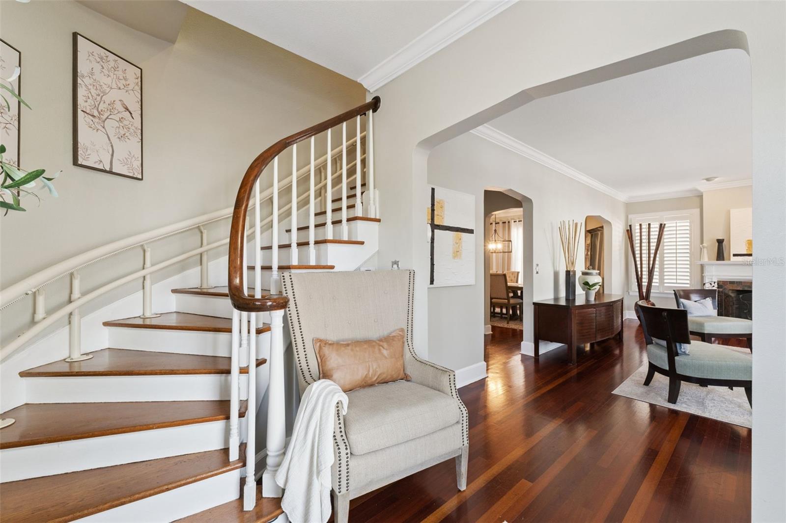 Image 7 of 73 For 910 Alameda Street