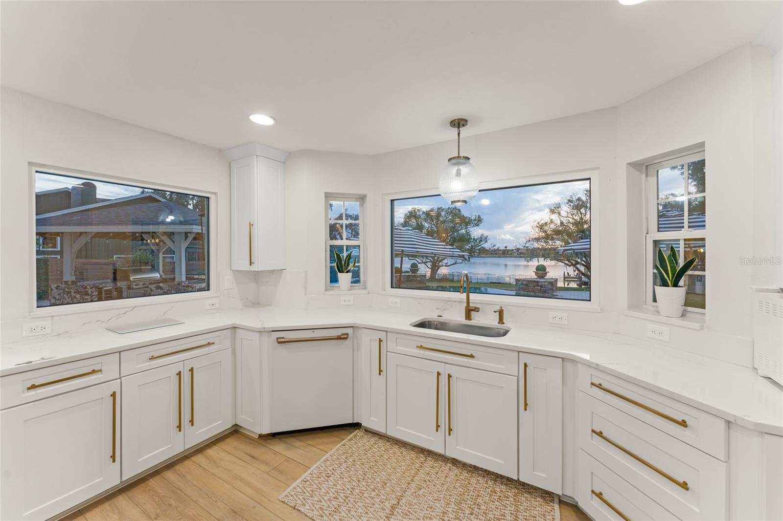 Image 12 of 71 For 5538 Lake Butler Road