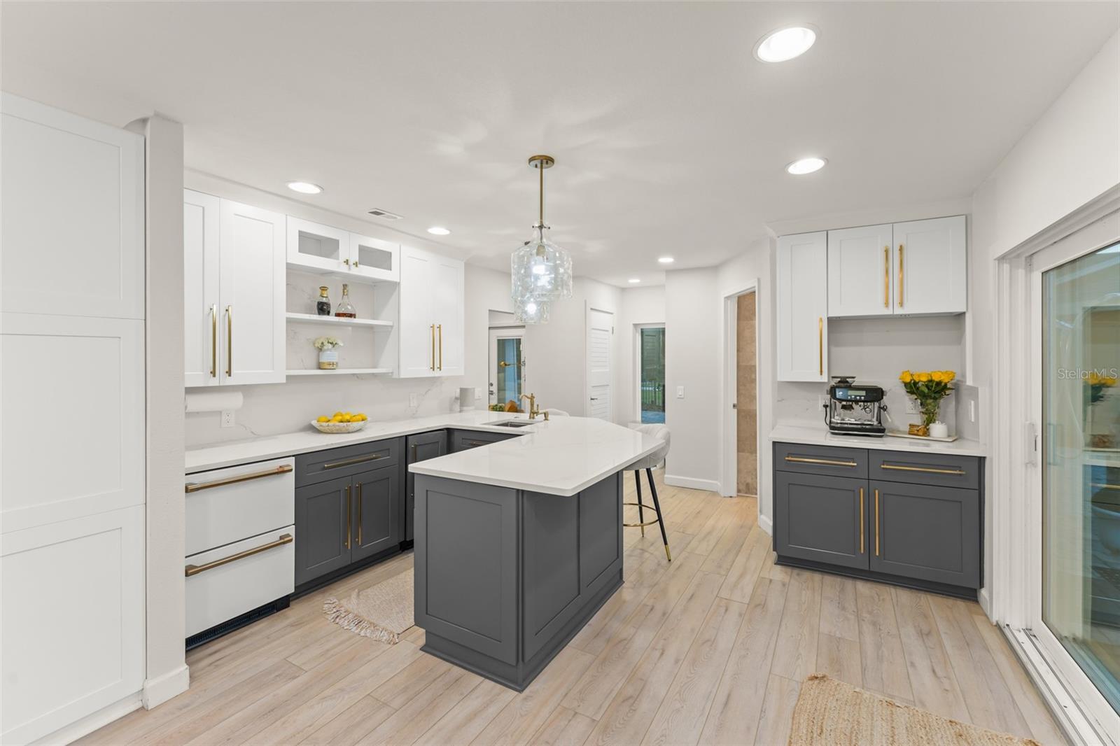 Image 15 of 71 For 5538 Lake Butler Road