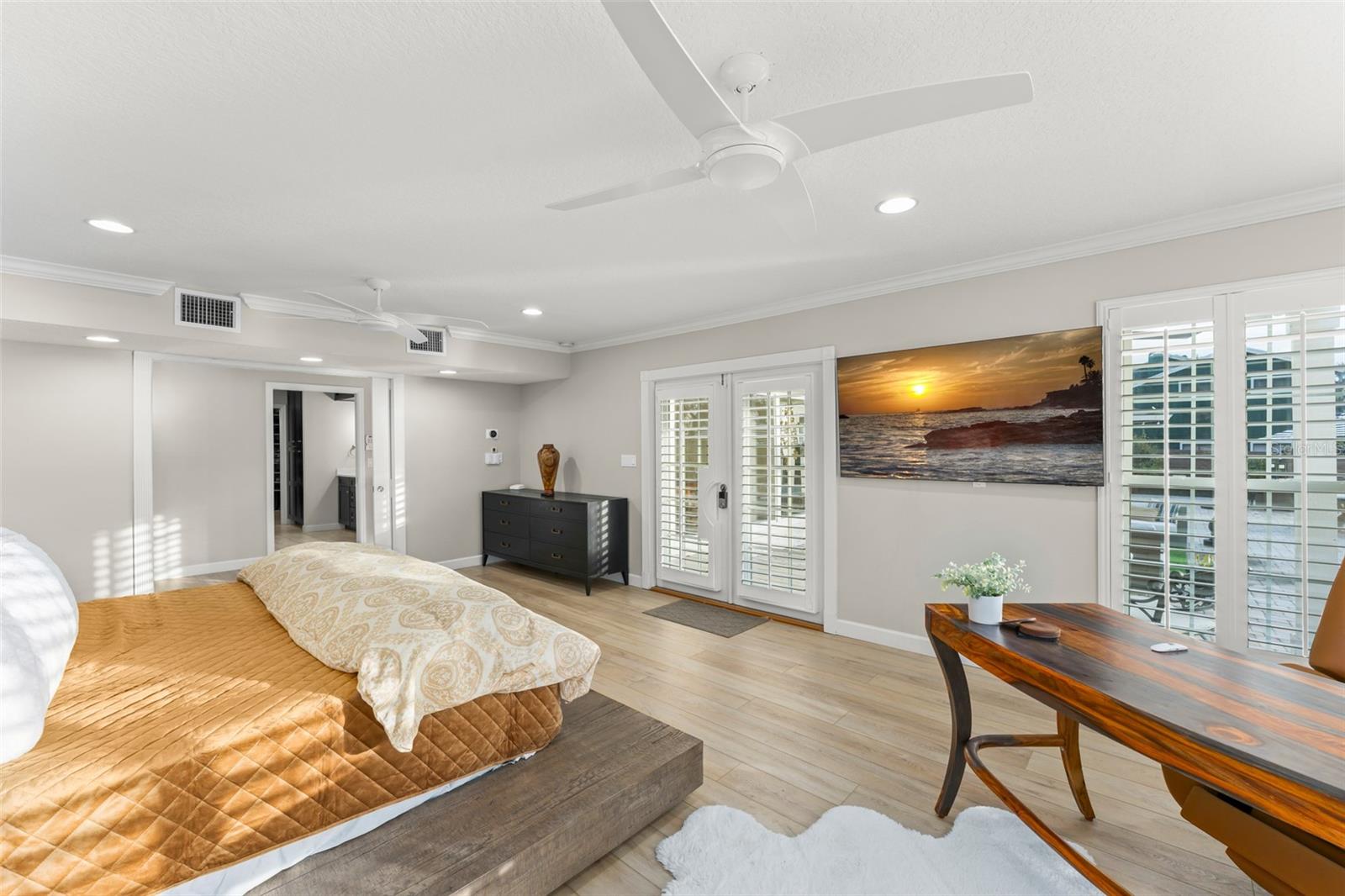 Image 26 of 71 For 5538 Lake Butler Road