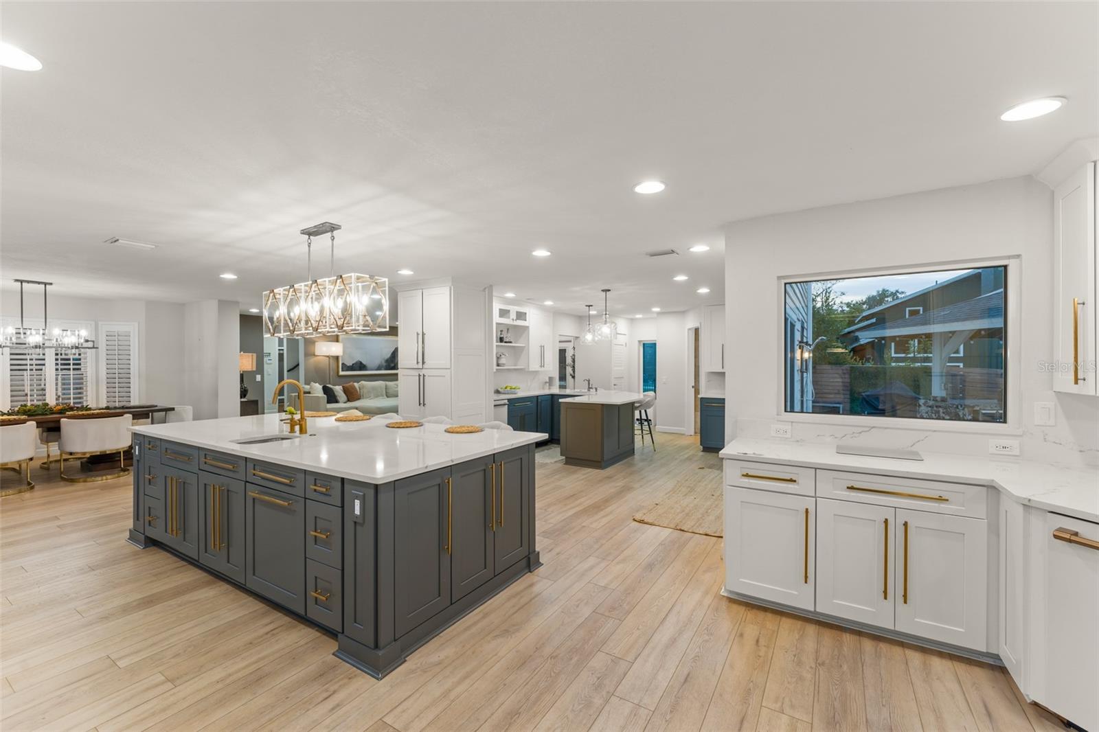 Image 9 of 71 For 5538 Lake Butler Road