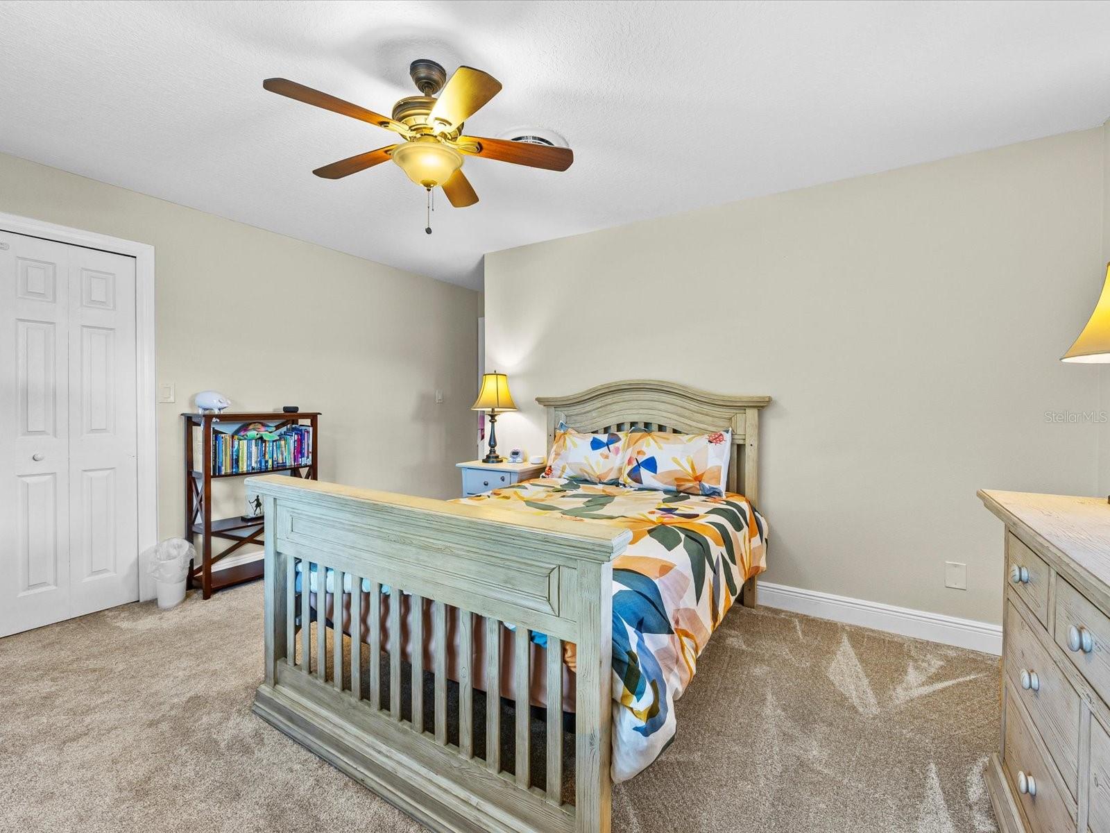 Image 20 of 32 For 630 Saint Dunstan Way