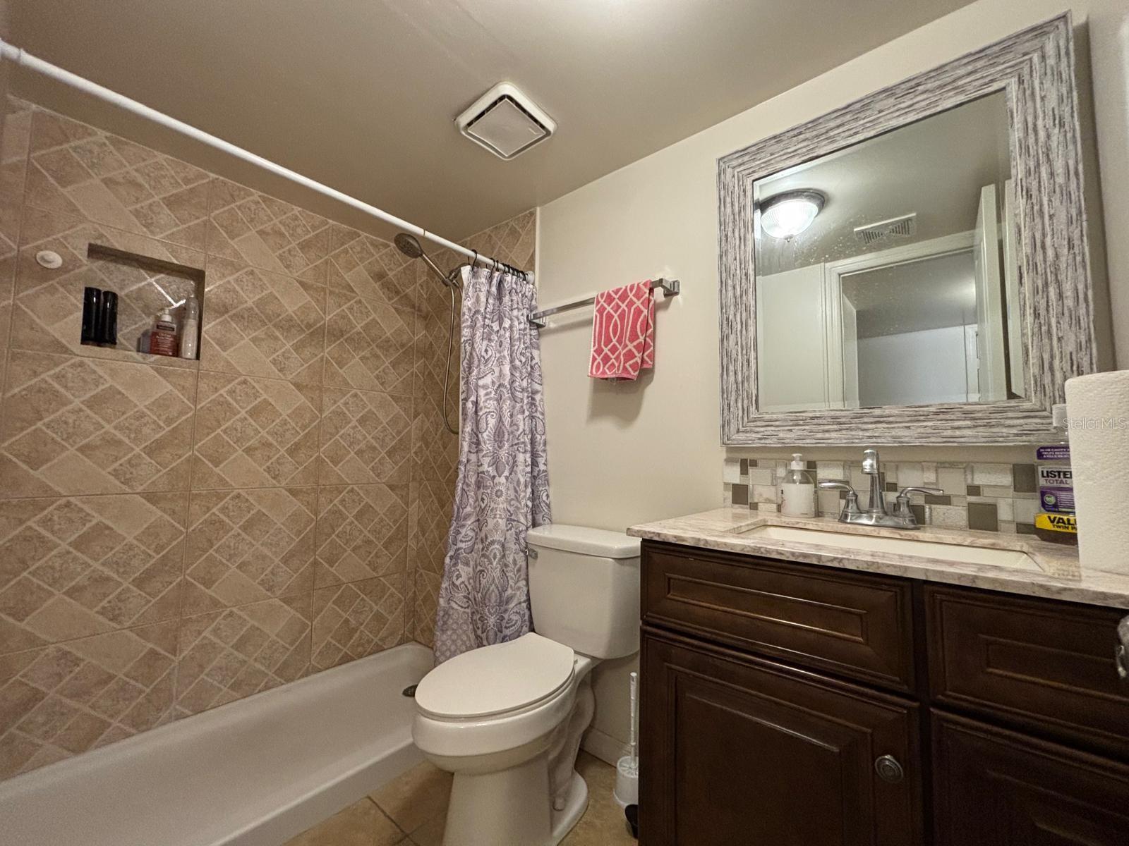 Image 11 of 23 For 4349 Semoran Boulevard 5