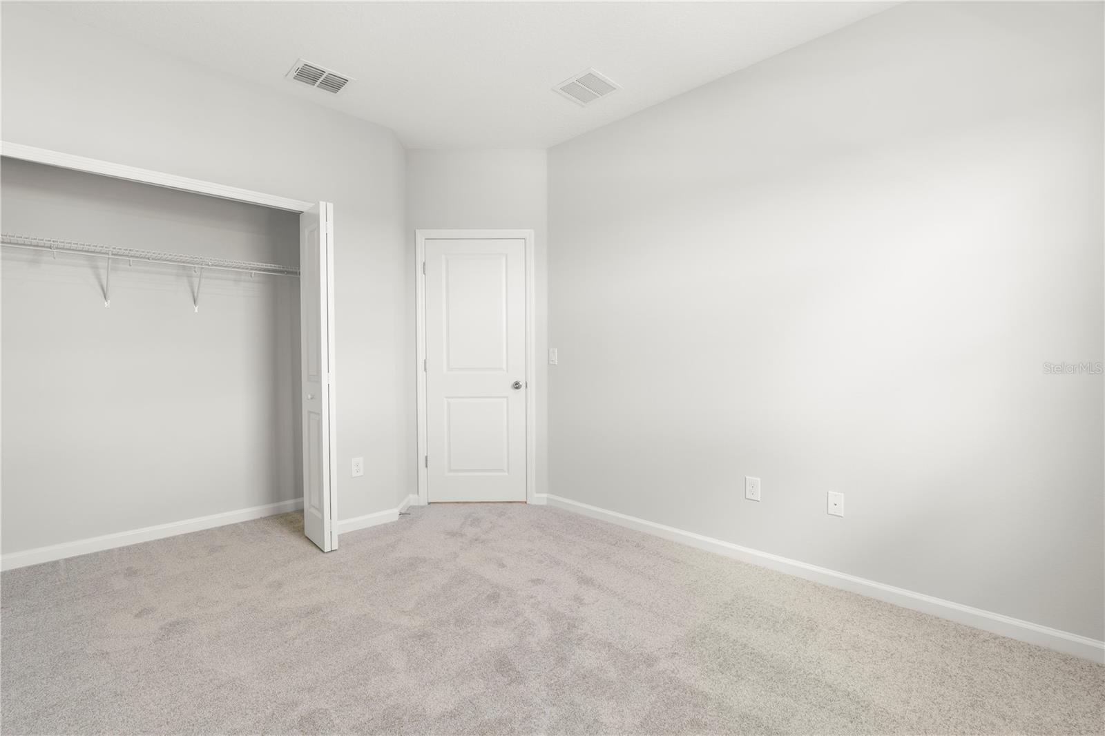 Image 22 of 28 For 9368 Bolshoi Alley