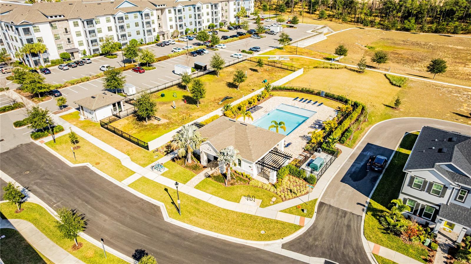 Image 26 of 28 For 9368 Bolshoi Alley