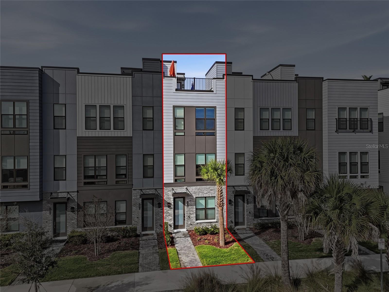 Image 2 of 40 For 2038 Packing District Way