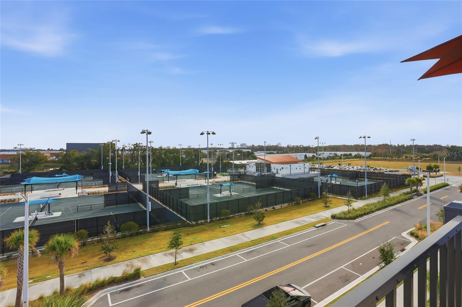 Image 32 of 40 For 2038 Packing District Way