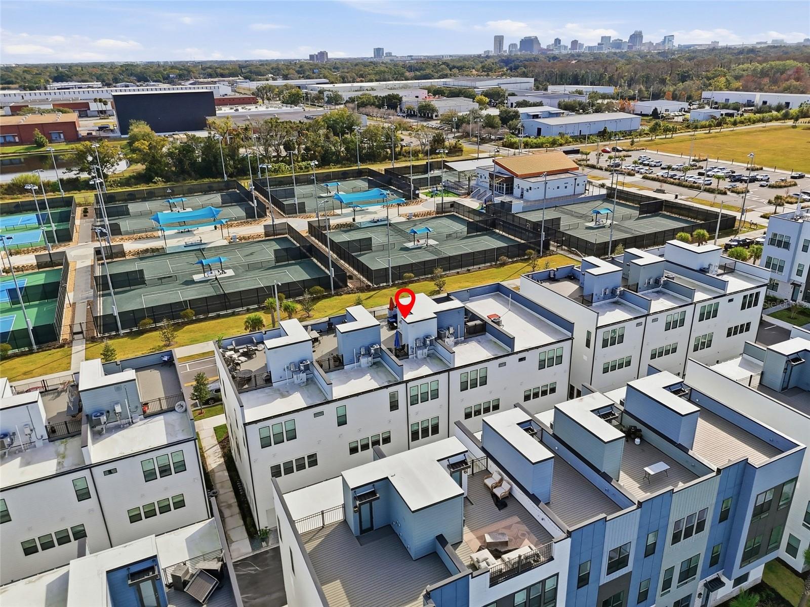 Image 38 of 40 For 2038 Packing District Way