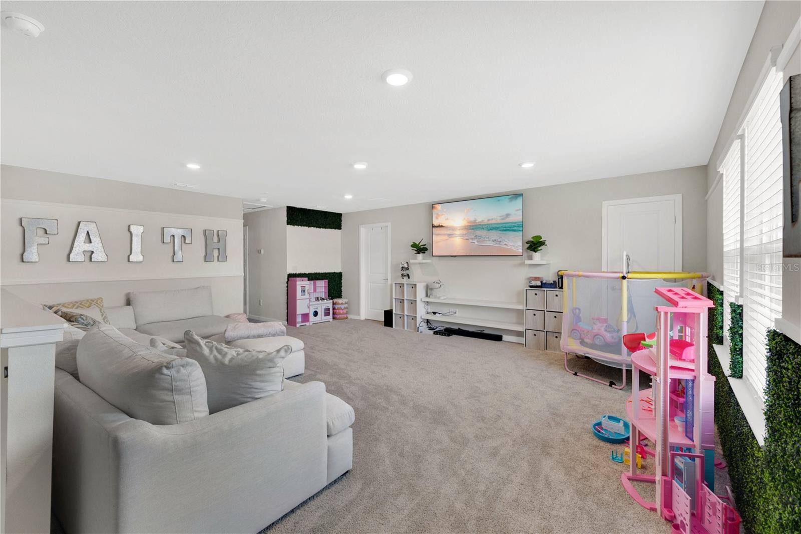 Image 13 of 33 For 5433 Log Grove Lane