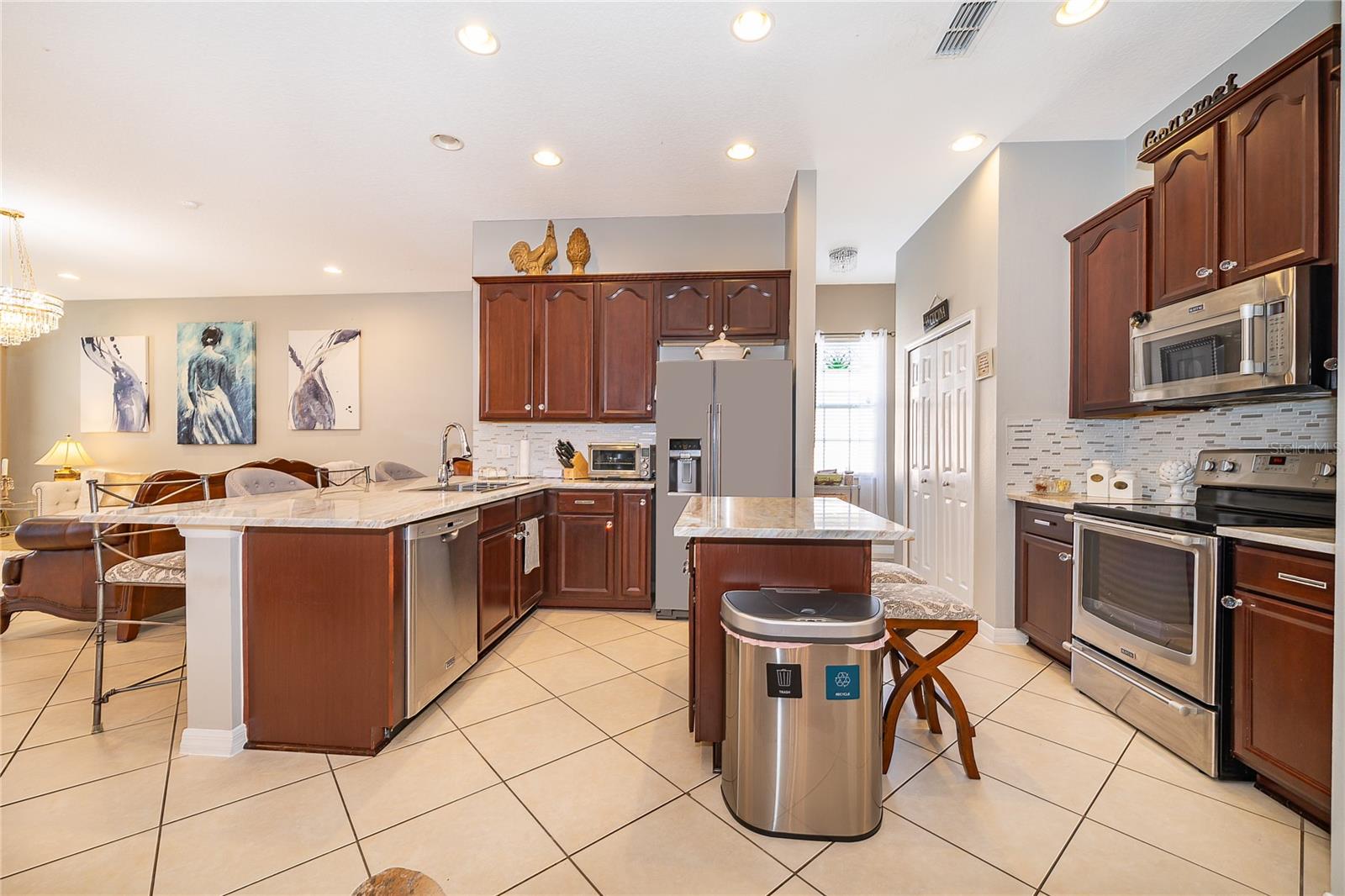 Image 10 of 47 For 7324 Windham Harbour Avenue