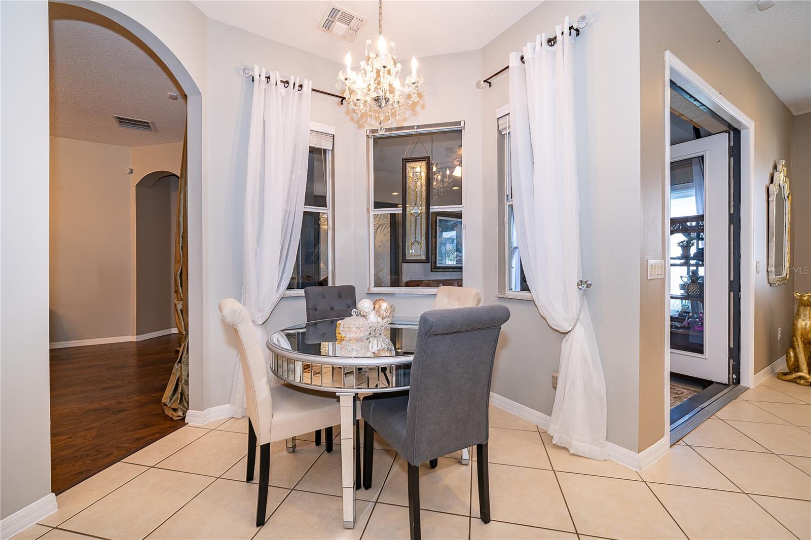 Image 11 of 47 For 7324 Windham Harbour Avenue