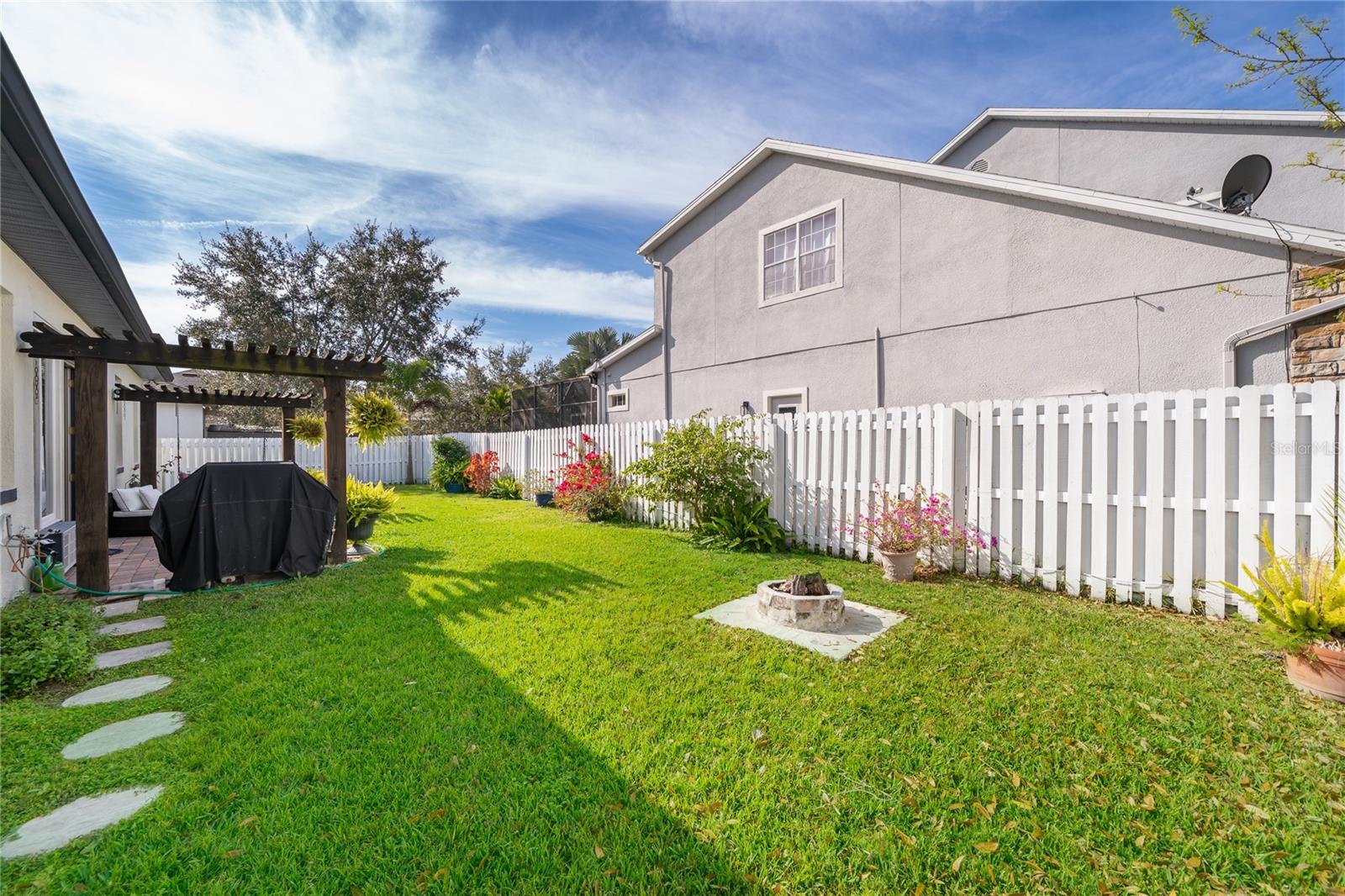 Image 31 of 47 For 7324 Windham Harbour Avenue