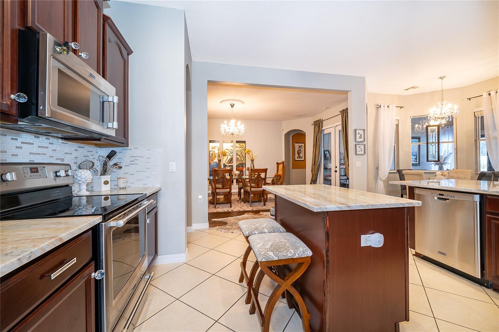 Image 9 of 47 For 7324 Windham Harbour Avenue