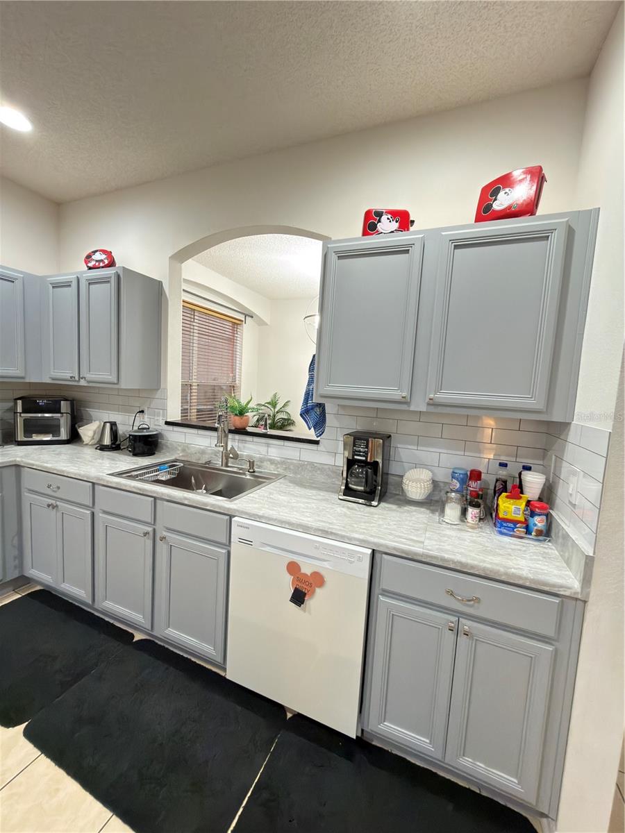 Image 12 of 77 For 4688 Golden Beach Court