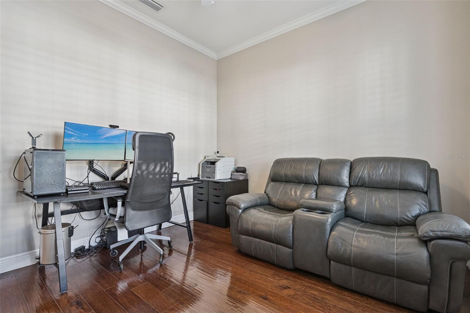 Image 10 of 82 For 1565 Castile Street